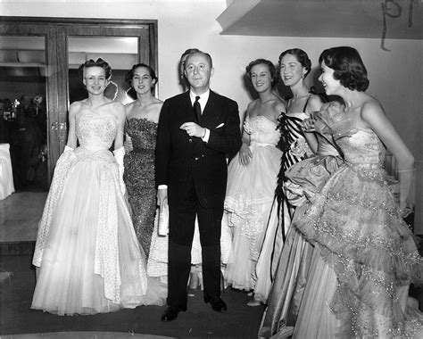 CHRISTIAN DIOR (EN ESPAÑOL) .